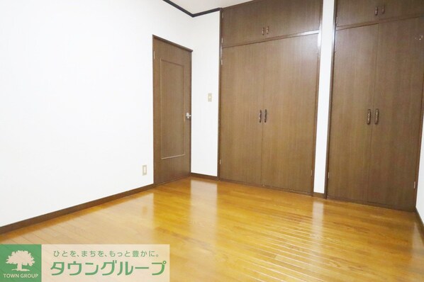 向台町4丁目貸家の物件内観写真